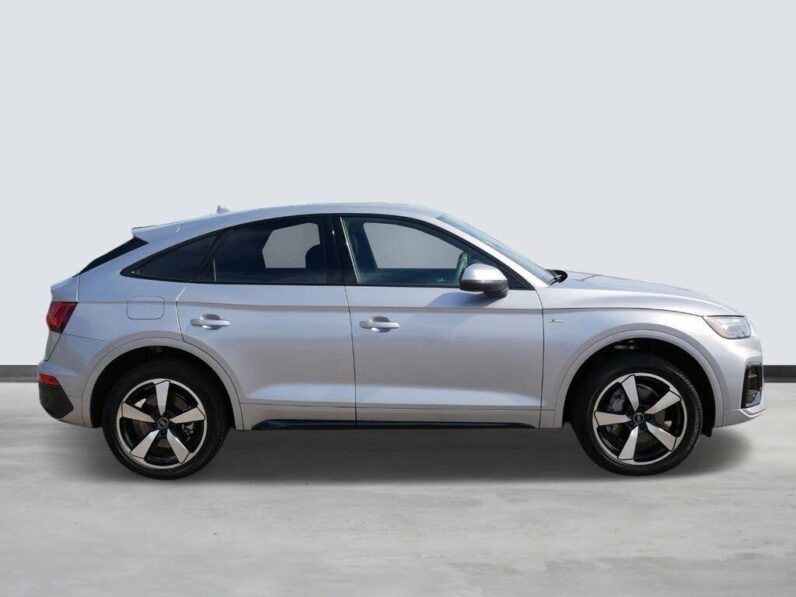 
								Audi Q5 full									