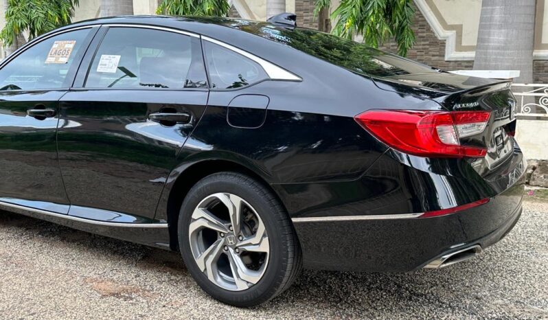 
								Honda Accord 2019 full									